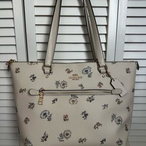 Coach Gallery Tote